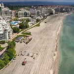 Private 2-bedroom With Pool And Free Parking In Marina Club