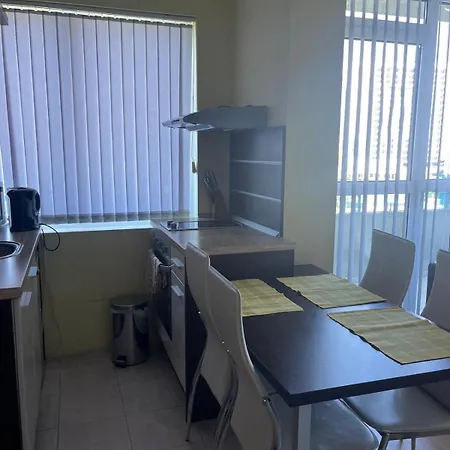 Ξενοδοχείο με διαμερίσματα Private 2-bedroom 